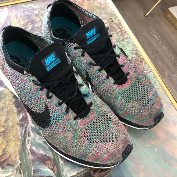 Nike flyknit racer running shoes - Picture 8 of 8